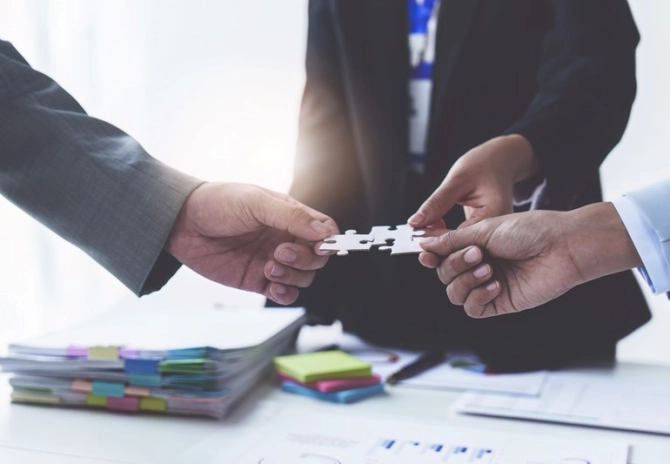 Wanneer kunnen fiscale partners de onderlinge verdeling van inkomsten bepalen of herzien bij navordering?