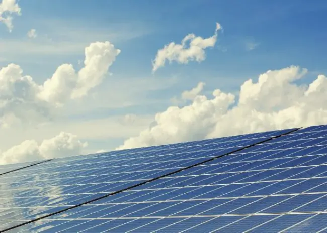 Zonnepanelen van invloed op WOZ-waarde