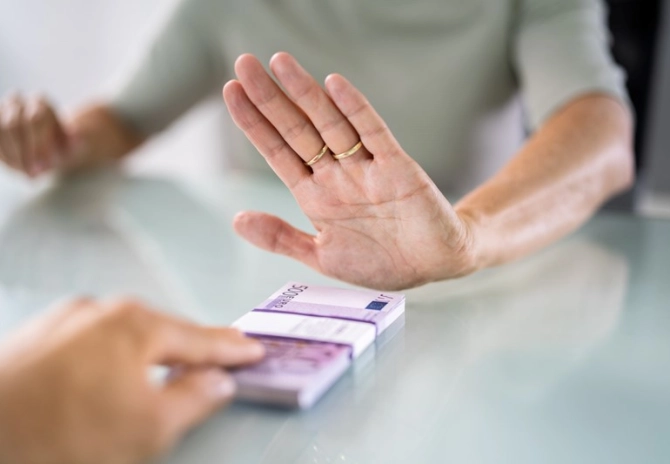Geen acceptatieplicht contant geld voor de Belastingdienst