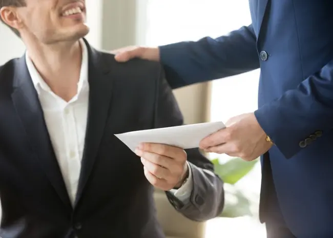 Werknemer is geen belanghebbende bij besluit toekenning compensatie transitievergoeding