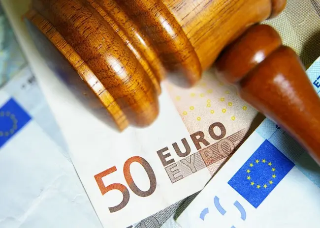 Loonvordering uitzendkracht jegens opdrachtgever afgewezen