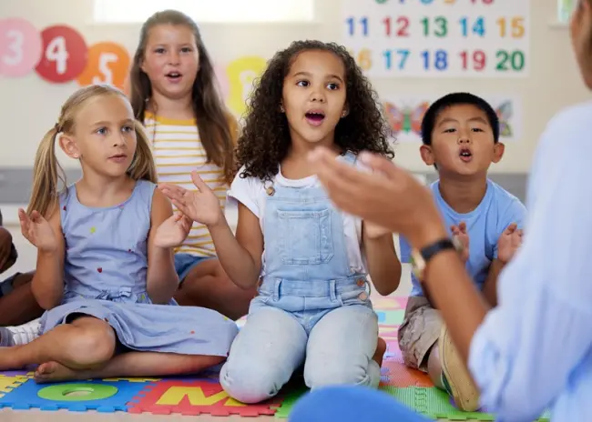 Extra verhoging maximum uurprijzen kinderopvangtoeslag